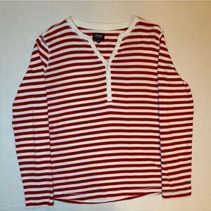 Chaps 100% cotton red & white striped henley shirt 
V-neck button detail XL